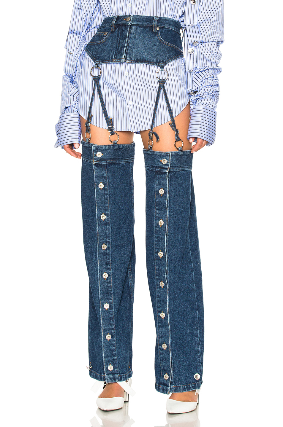 Pants that shouldn't be #pants #fashion #stupidrichpeoplefashion #funny  #wtf #model