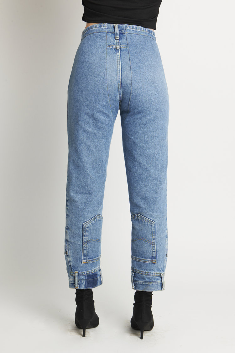 The Latest in Stupid Jeans